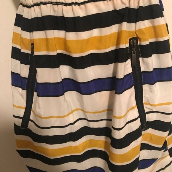 Striped Mini Dress With Pockets - Picture 2 of 7